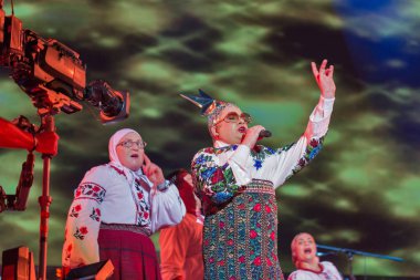 Verka Serduchka grup Atlas hafta sonu Festivali'nde gerçekleştirir. Kiev, Ukrayna.