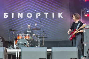 Sinoptik rock grubu Atlas hafta sonu gerçekleştirir. Kiev, Ukrayna.