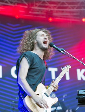 Sinoptik rock grubu Atlas hafta sonu gerçekleştirir. Kiev, Ukrayna.