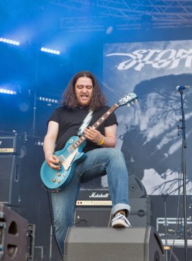 Rock grubu Atlas hafta sonu gerçekleştirir İsa uçmuş. Kiev, Ukrayna.