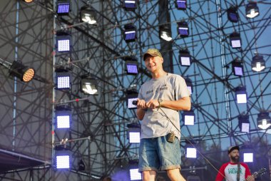 Boombox rock grubu Atlas hafta sonu Festivali'nde gerçekleştirir. Kiev, Ukrayna.