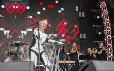 Onuka elektro grup Atlas hafta sonu Festivali'nde gerçekleştirir. Kiev, Ukrayna.