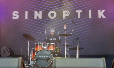 Sinoptik rock grubu Atlas hafta sonu gerçekleştirir. Kiev, Ukrayna.