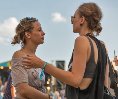 Hayranları Atlas hafta sonu Müzik Festivali Kiev, Ukrayna.