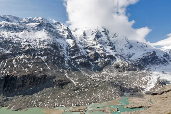 Kaiser Franz Joseph Buzulu. Grossglockner, Avusturya Alplerinde.