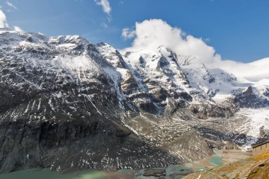Kaiser Franz Josef glacier. Grossglockner, Austrian Alps.