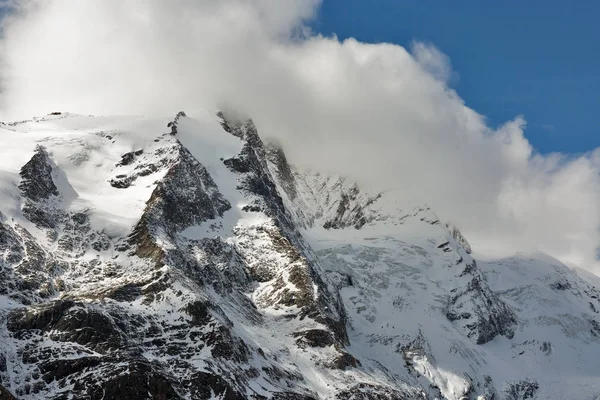 Kaiser Franz Josef glacier mountains. Grossglockner, Austrian Alps. — Stockfoto