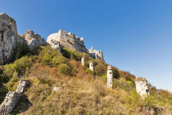 Tower of Spis Castle in Slovakia. — Stock Photo, Image