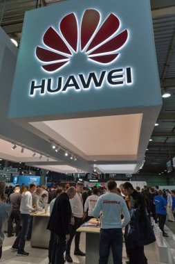 Huawei booth sırasında Cee 2017 Kiev, Ukrayna