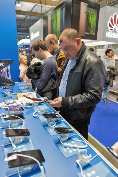 Minha cabine telefônica durante a CEE 2017 em Kiev, Ucrânia — Fotografia de Stock