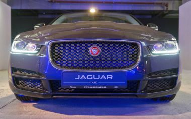 Kiev, Ukrayna Jaguar Xe ile sergi.