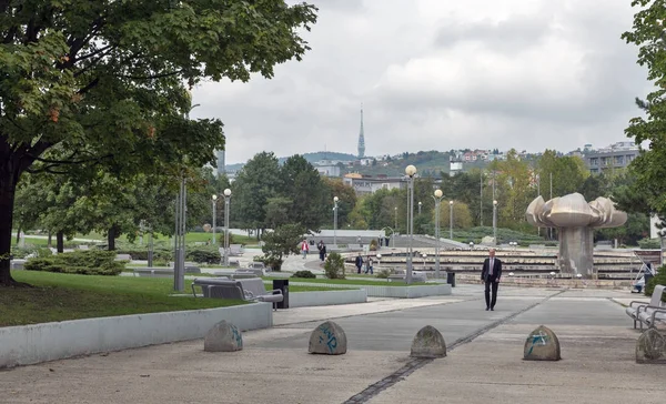 Fontän av unionen i stadsparken i Bratislava, Slovakien. — Stockfoto