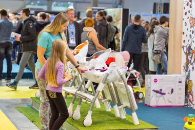 Oribel booth sırasında Cee 2017 Kiev, Ukrayna