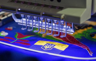 Profesyonel makine nakış closeup uygulamak için
