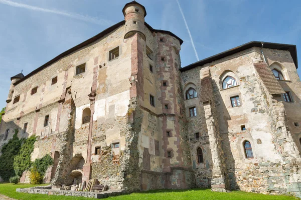 バンスカー stiavnica、スロバキアの古い中世の城. — ストック写真