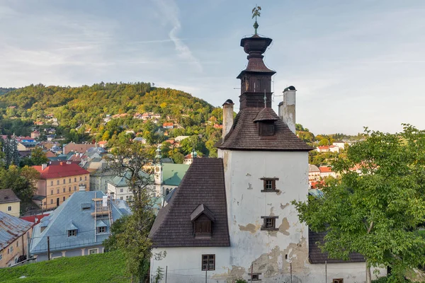Banska Stiavnica townscapen i Slovakien. — Stockfoto