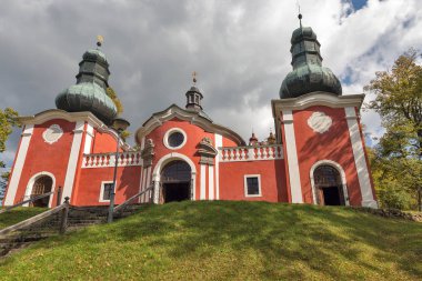 Alt kilise Barok Calvary Banska Stiavnica, Slovakya.