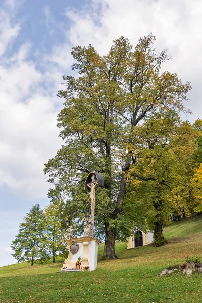 Calvario barroco en Banska Stiavnica, Eslovaquia . —  Fotos de Stock