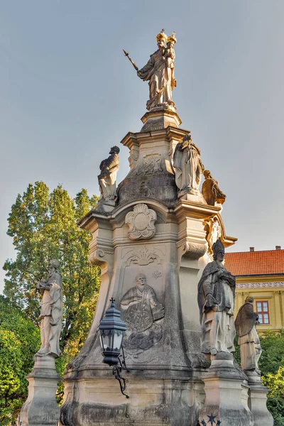 Sculpture immaculée à Presov, Slovaquie . — Photo