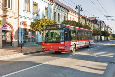 Toplu taşıma Presov Old Town, Slovakya.