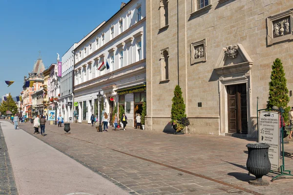 Hlavna oder Hauptstraße in Kosice, Slowakei. — Stockfoto