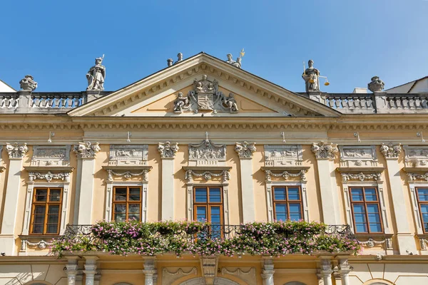 Beautiful old house in Kosice, Slovakia. — Stock Photo, Image