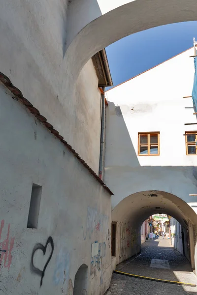 Mura medievali del museo della prigione di Miklus a Kosice, Slovacchia . — Foto Stock