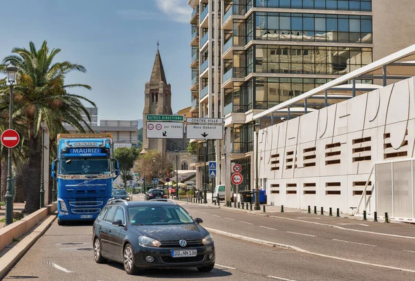 Bastia 'daki Pascal Lota Bulvarı. Korsika, Fransa. — Stok fotoğraf