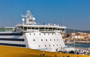 Yolcu feribotunun kaptanı.