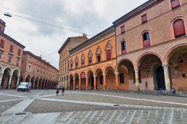 San Stefano Meydanı, Bologna Tarihi Merkezi, İtalya.