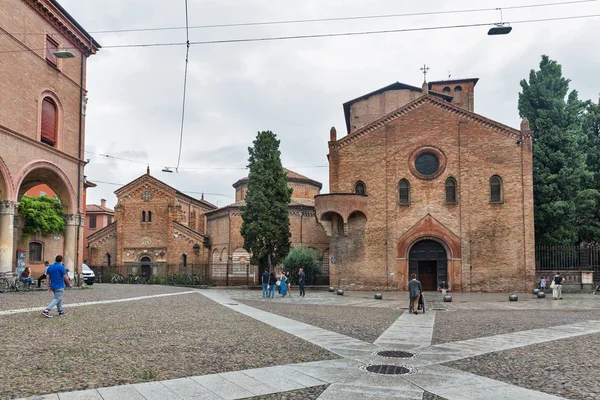 Basiliek Santo Stefano in Bologna, Italië. — Stockfoto