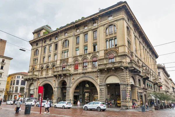 Oude architectuur in Bologna, Italië. — Stockfoto