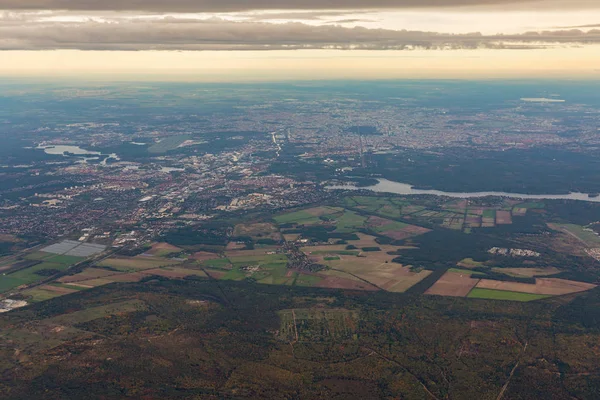 Aerial view over Havel river and Berlin suburb in Germany — Stock Photo, Image