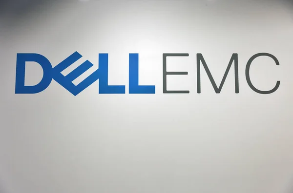 Dell Emc booth at CEE 2019 in Kyiv, Ukraine. — Stock Photo, Image