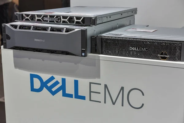 Dell Emc booth at Cee 2019 in Kyiv, Ukraine. — 图库照片