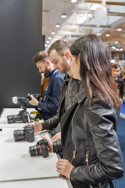Nikon monter på Cee 2019 i Kiev, Ukraina. — Stockfoto