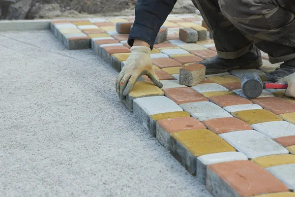 Laying Paving Slabs by mosaic close-up. Road Paving, constructio — Stock Image Laying Paving Slabs by mosaic close-up. Road Paving, constructio Royalty Free Stock Photos