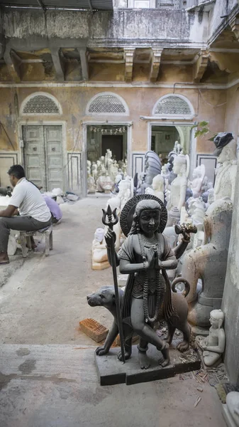 Statues of Hindu God Shiva Bhairav. Crafts and Arts of India. Mu — Stock Photo, Image