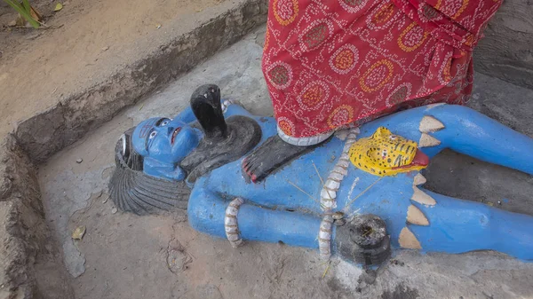 Kali Ma och Gud Shiva Murti i Jaipur tempel — Stockfoto