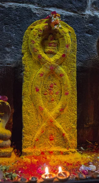 Arunacheshvara 寺。インドのシヴァ神でキャンドルの炎のクローズ アップ — ストック写真