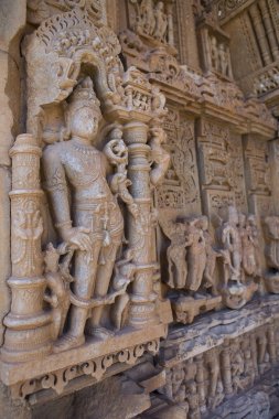 Eski Hindu Sas-Bahu Tapınağı Rajasthan, Udaipur, Hindistan yakınındaki.