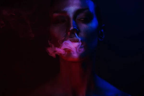 Vape Party, Nightlife. Beautiful Sexy Woman smoking — Stock Photo, Image