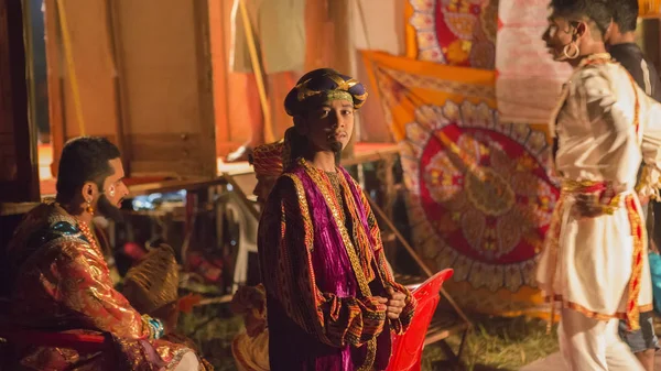 GOA, India, Oct, 2017: Actor desconocido del teatro de la aldea india — Foto de Stock