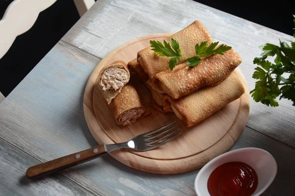 Panqueques Rellenos Carne Hierbas Cocina Rusa Ucraniana Hornear Casa Delicioso — Foto de Stock