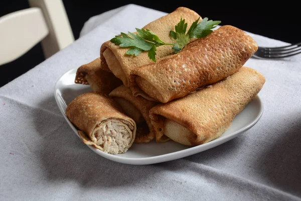 Panqueques Rellenos Carne Hierbas Cocina Rusa Ucraniana Hornear Casa Delicioso — Foto de Stock