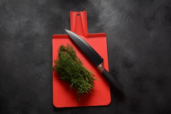 Aneth Frais Couteau Sur Planche Découper Cuisine Préparation Concept Alimentaire — Photo
