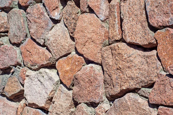 Stützmauer Aus Großen Flachen Steinen Verschiedenen Farben Und Größen — Stockfoto