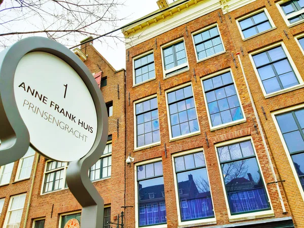 Indicative Sign States House Anne Frank Stands Nearby Amsterdam — Stock Photo, Image