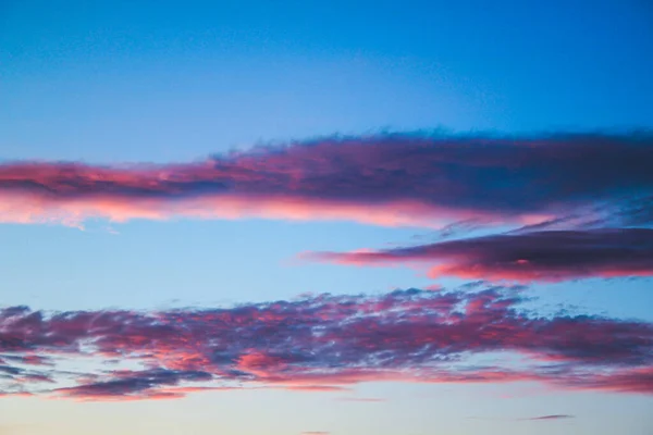 Pemandangan Langit Penuh Warna Saat Matahari Terbenam — Stok Foto