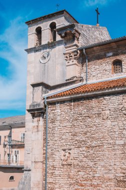 Hırvatistan 'ın İstriya Yarımadası' nın Pula kentinde Kutsal Bakire Meryem 'in Varsayımı Katedrali